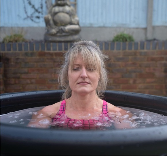 The cold pod new in box comes with a cover - Picture 7 of 7